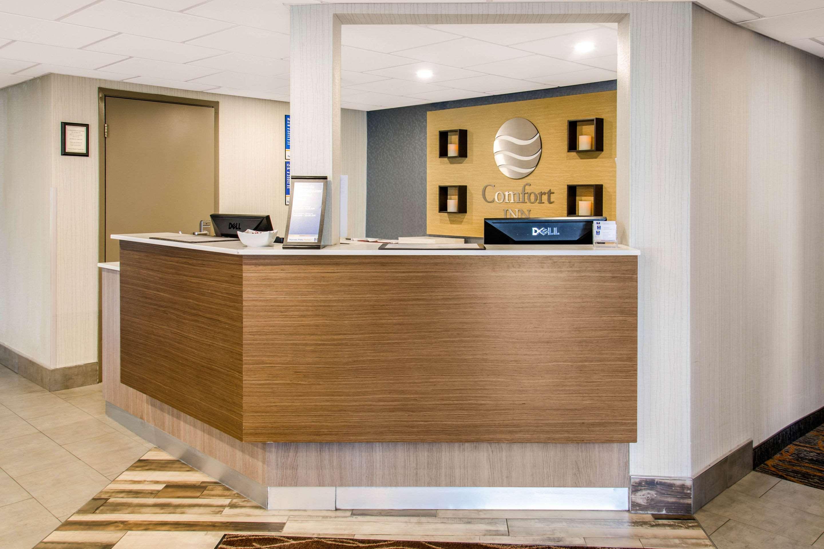 Comfort Inn Aeroport Dorval Εξωτερικό φωτογραφία
