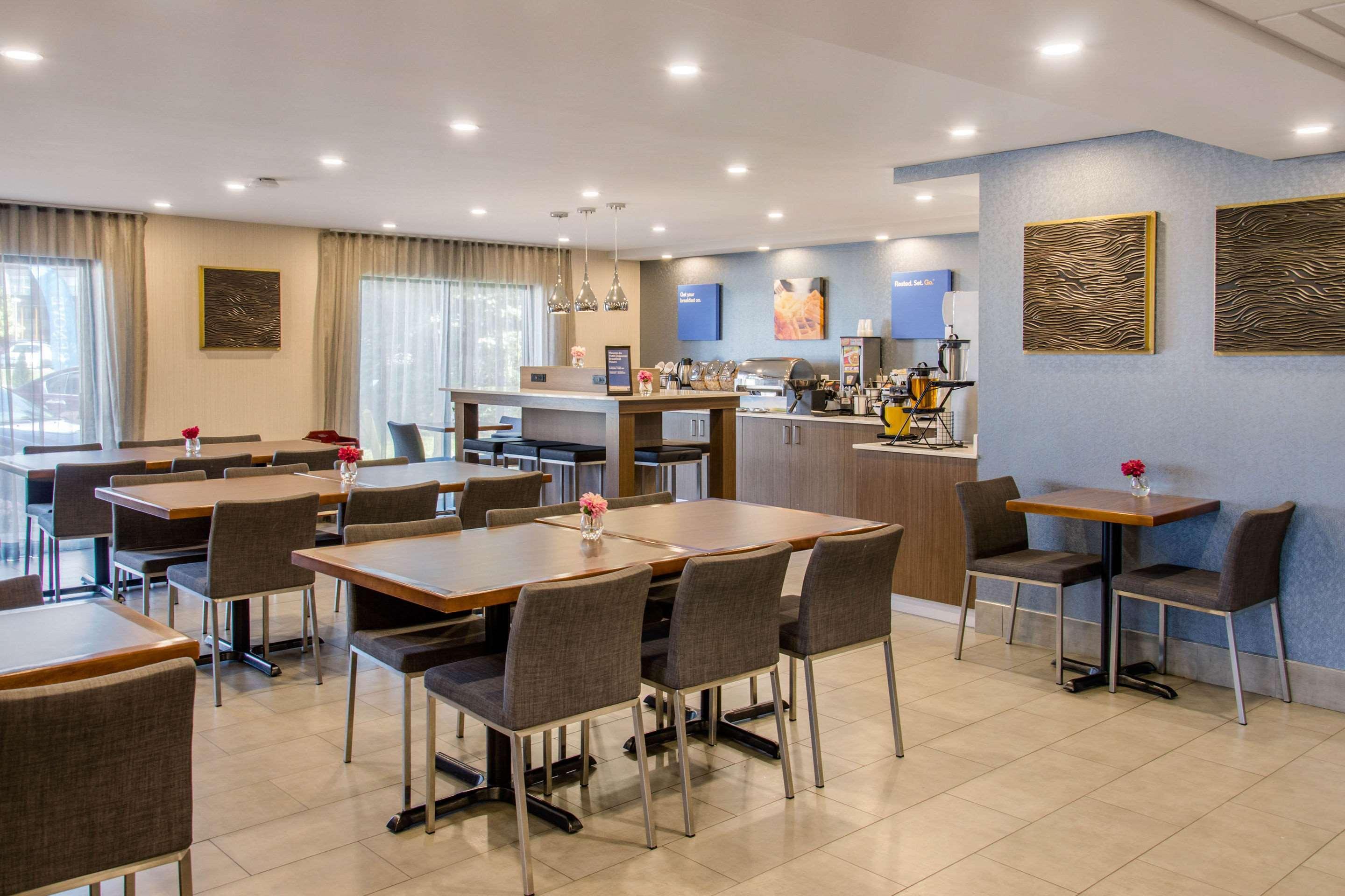 Comfort Inn Aeroport Dorval Εξωτερικό φωτογραφία