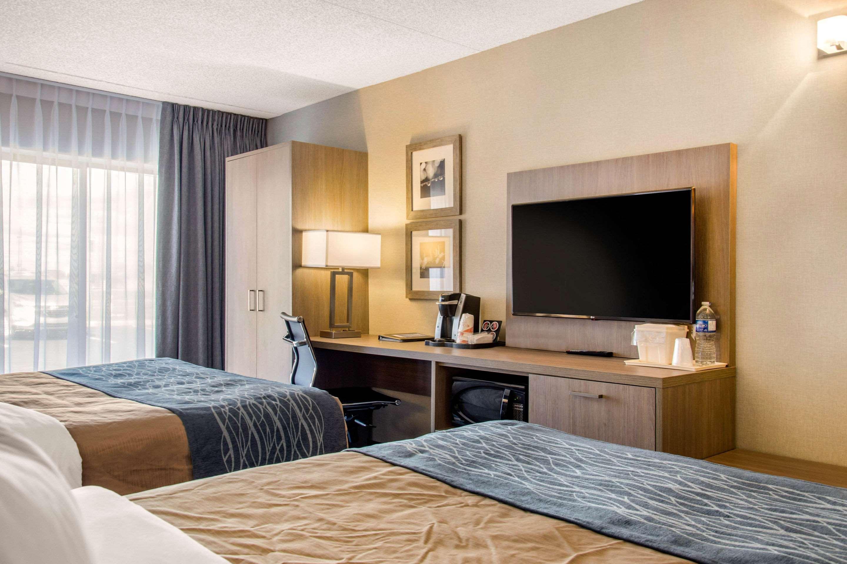 Comfort Inn Aeroport Dorval Εξωτερικό φωτογραφία